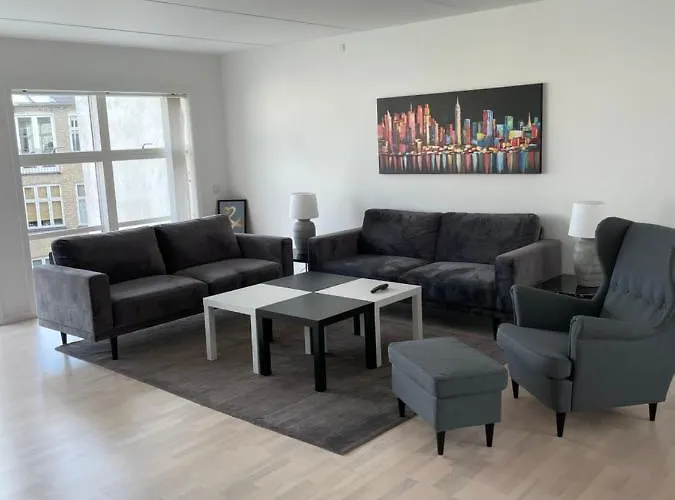 Lux Apartment, 2 Full Bathrooms