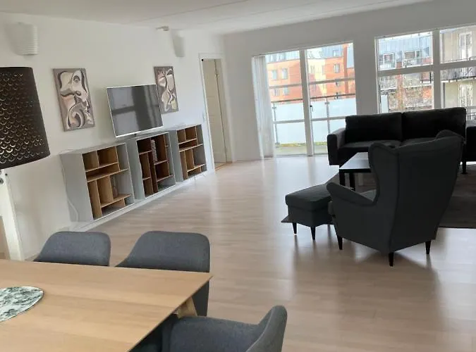 Lägenhet Lux Apartment, 2 Full Bathrooms *