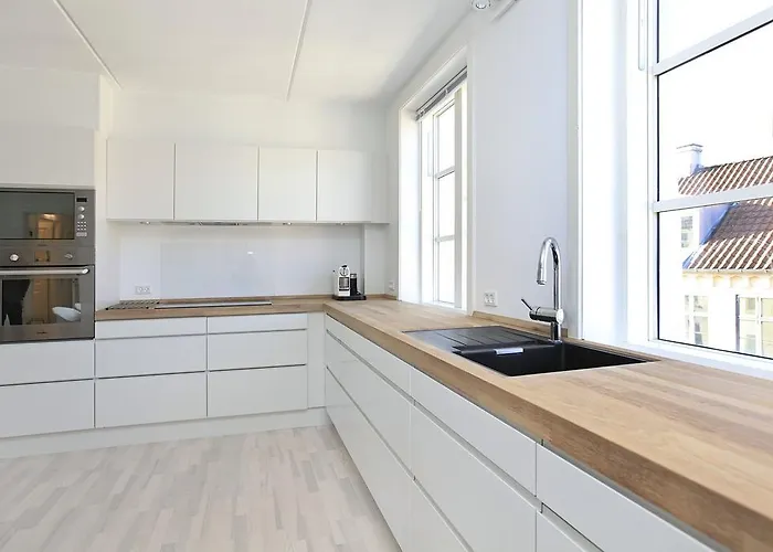 Lux Apartment, 2 Full Bathrooms *